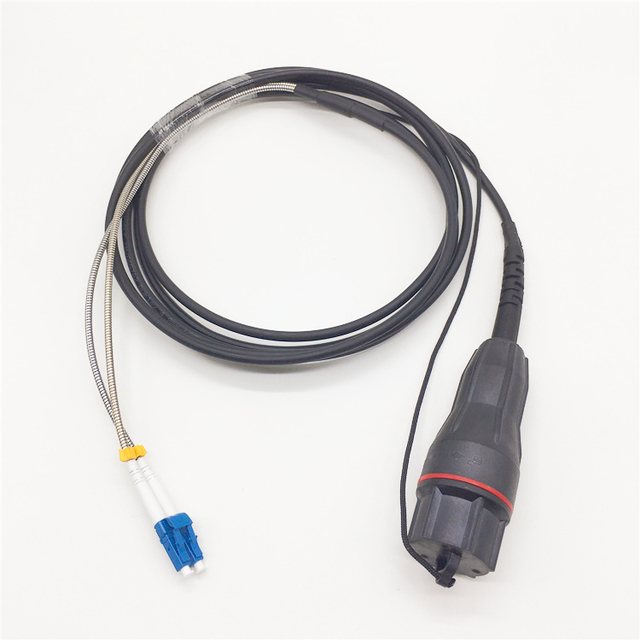 كابل FTTA للألياف البصرية الخارجي المضاد للماء - جاكيت LSZH نوع PDLC-DLC