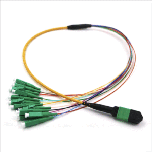 كابل ألياف بصرية MPO/MTP إلى LC APC SM FTTH - عالي الأداء ومقاوم للانحناء